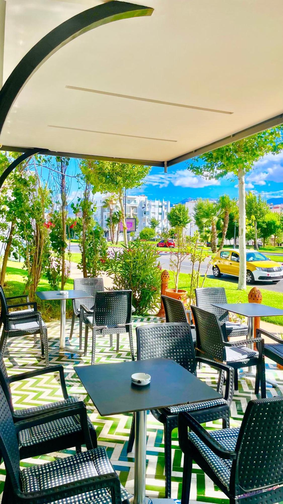 Hotel Ryad Tetouan Aero エクステリア 写真