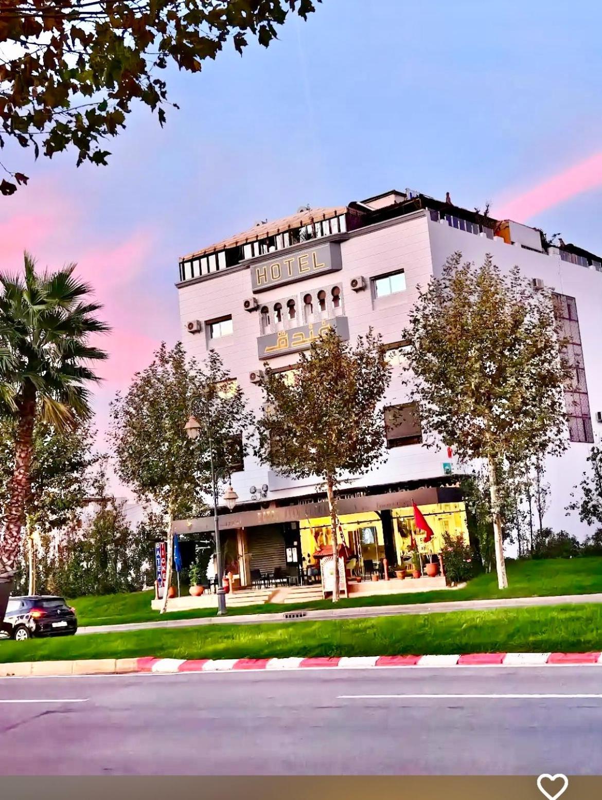 Hotel Ryad Tetouan Aero エクステリア 写真