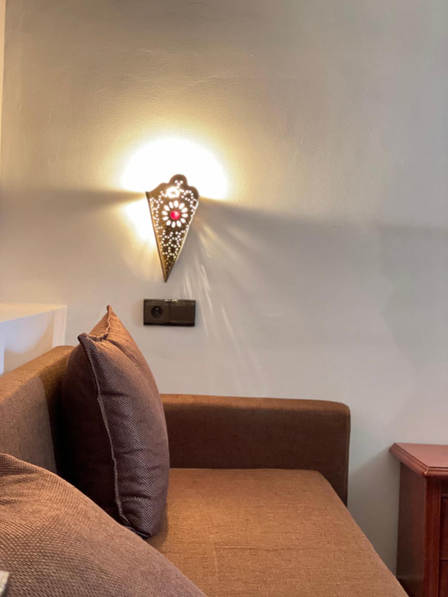 Hotel Ryad Tetouan Aero エクステリア 写真