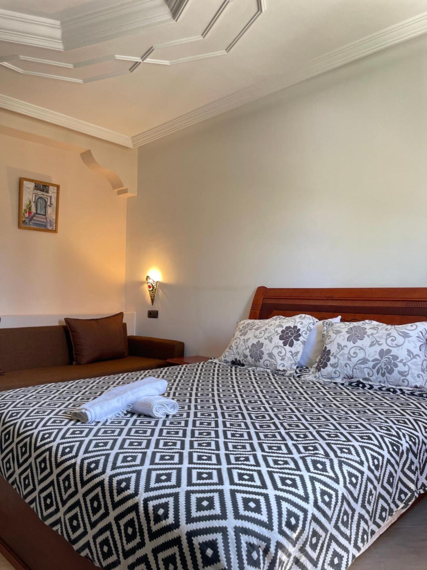 Hotel Ryad Tetouan Aero エクステリア 写真